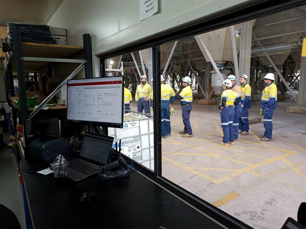 Banner for what is turnkey tooling article